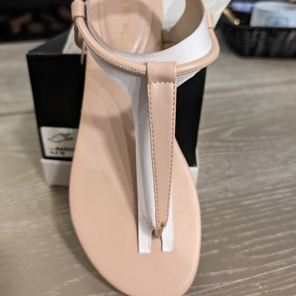 ** SOLD ** Nine West Light Pink Bassie sz 8.5M